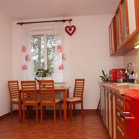 Luxusni Apartman Nmnm Family Nove Mesto na Morave Exterior photo