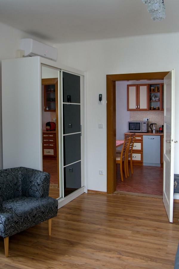Luxusni Apartman Nmnm Family Nove Mesto na Morave Exterior photo