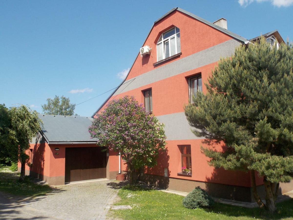 Luxusni Apartman Nmnm Family Nove Mesto na Morave Exterior photo